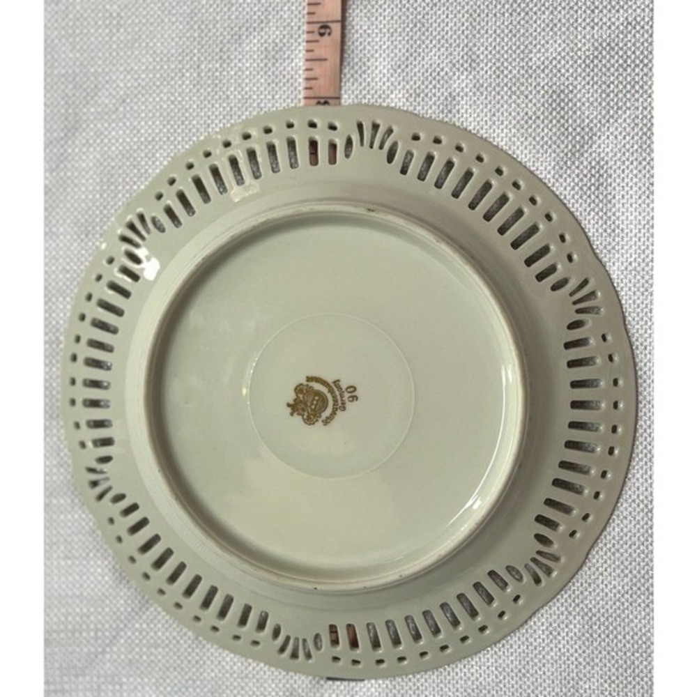 Vintage Schruarzenhammer Bavaria Germany Reticulated Bread Butter Plate Fruit - Picture 7 of 9